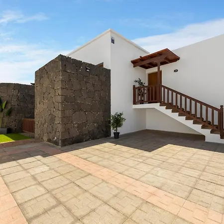 Villa Lanzarote Vista Lobos 47 *
