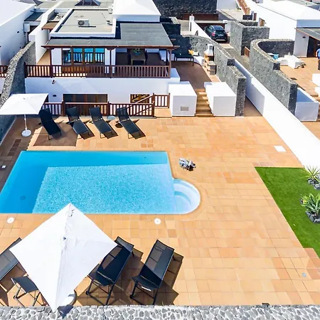 Lanzarote Vista Lobos 47 别墅 *